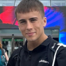 Ryan Teare)